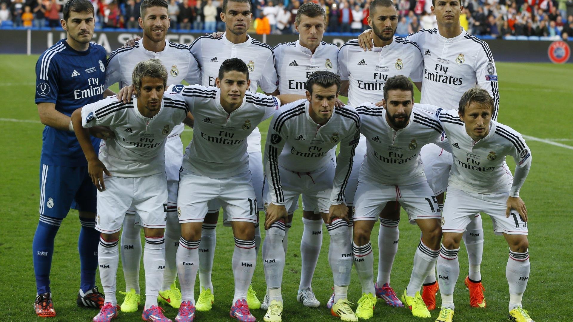 kaiyun sports-“火爆激情！粉丝助威现场爆点不断，气氛炸裂”，粉丝爆击